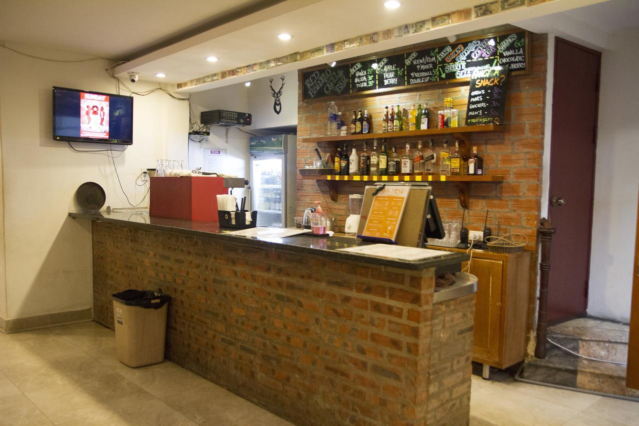Vietnam Backpacker Hostels - Original ハノイ市 エクステリア 写真